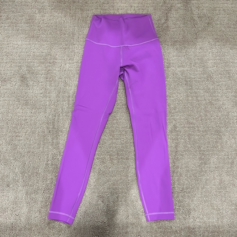 Lululemon Wunder Train High Rise Tight 25”
